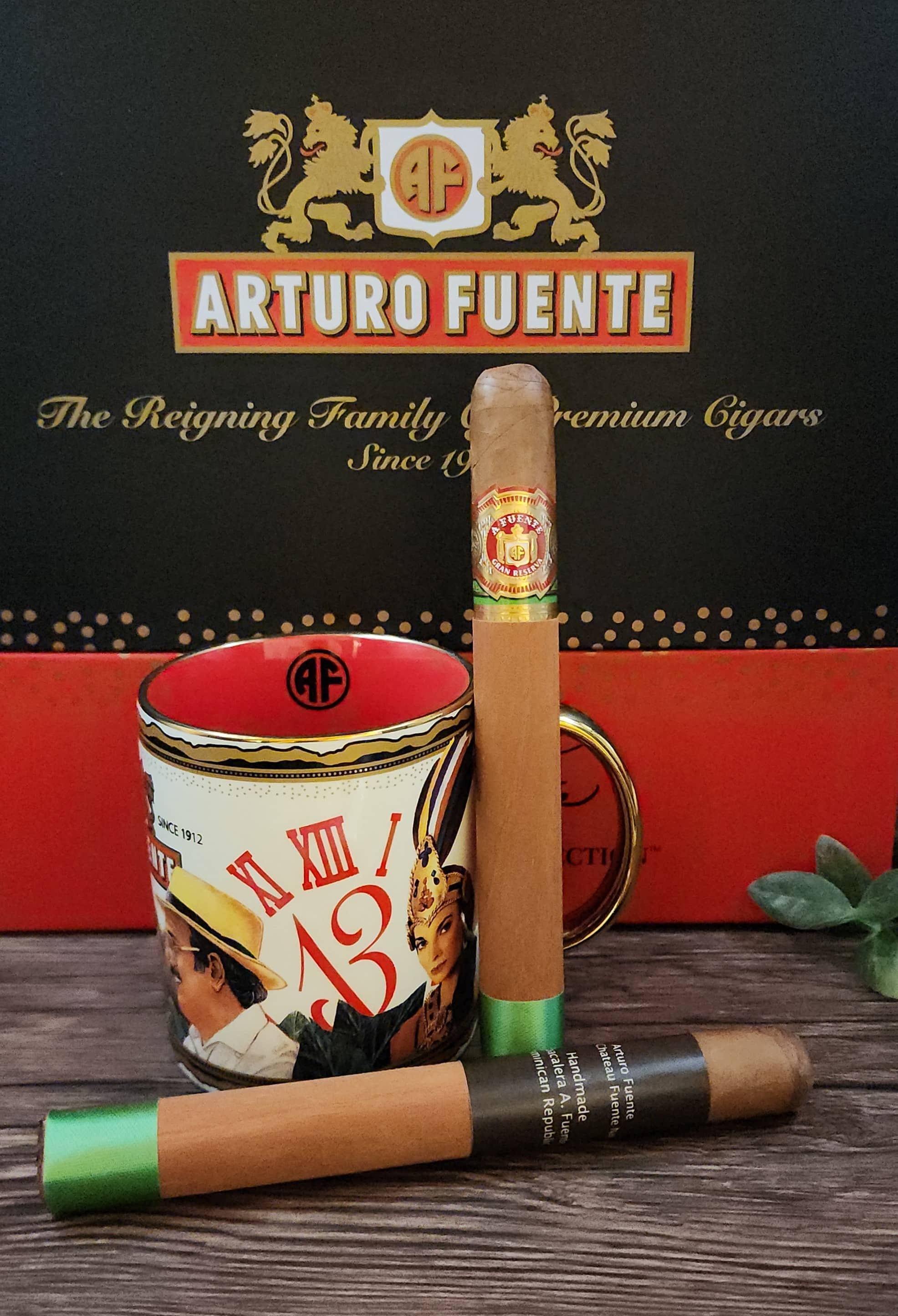 Arturo Fuente Double Chateau Natural 2