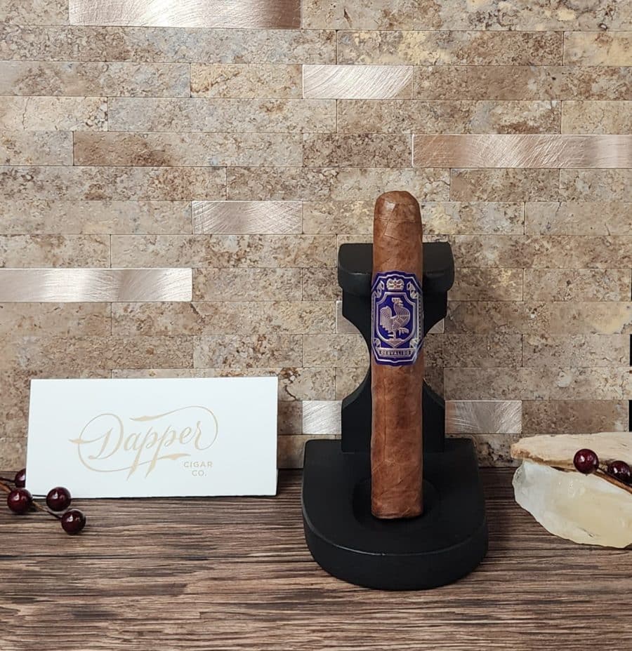 Dapper Desvalido Robusto