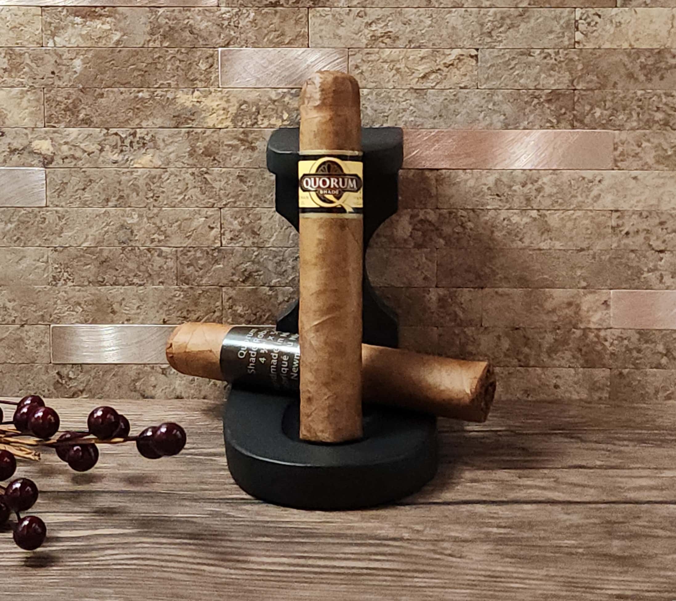 Quorum Shade Robusto