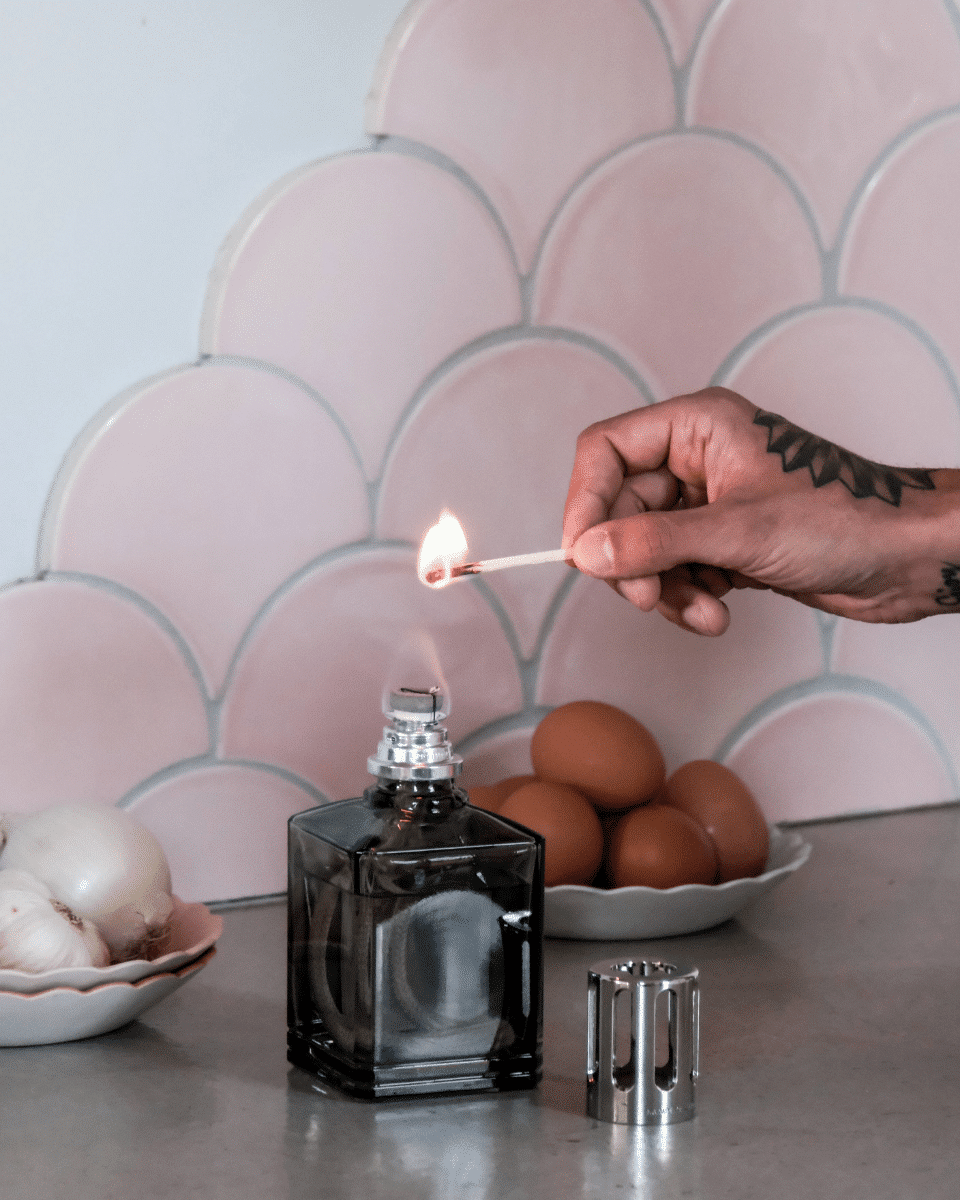 004821@essentielle Carree@lampe Grise@p@2
