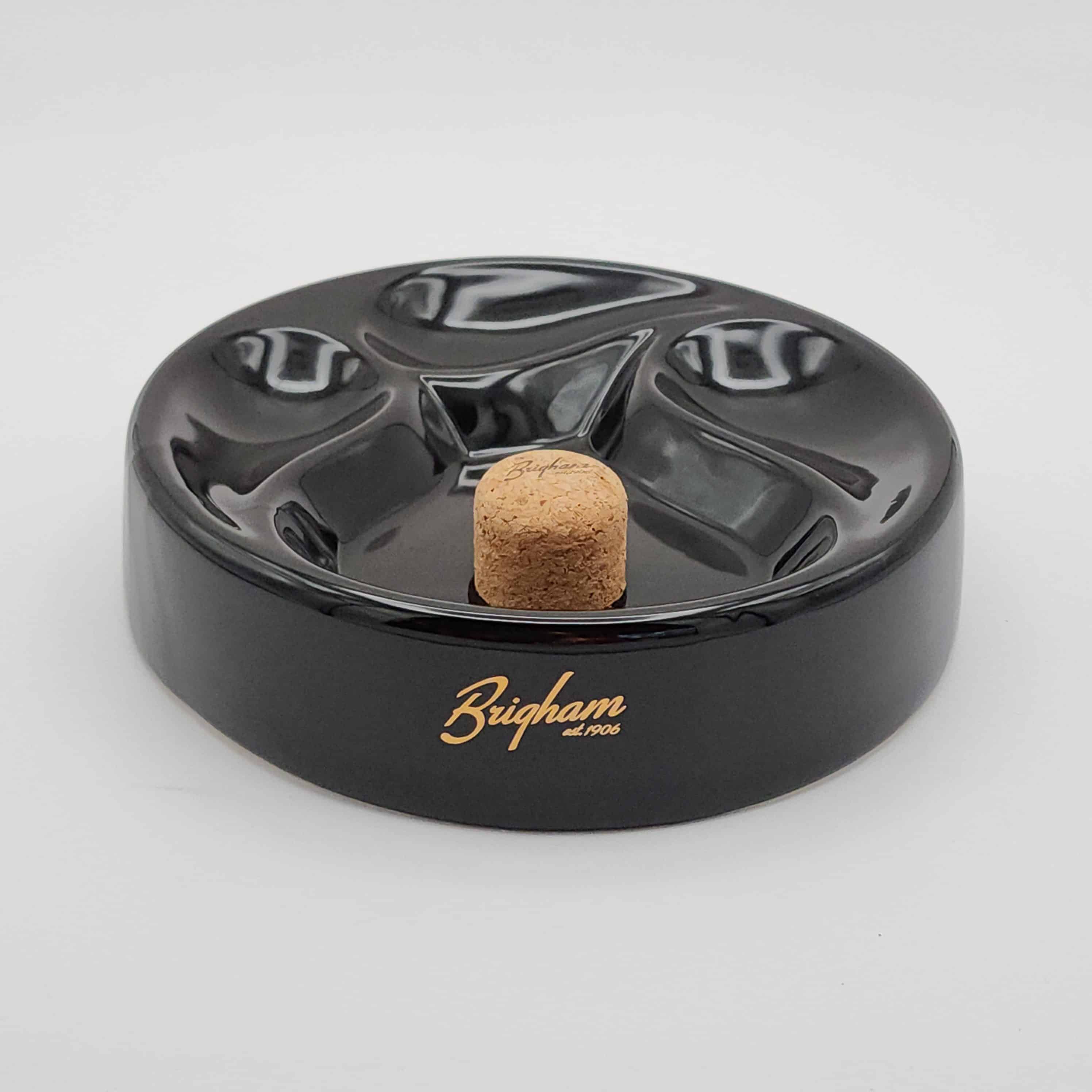 Brigham 3 Pipe Ashtray With Knocker